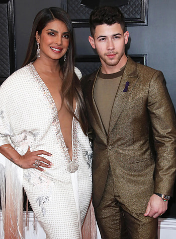 Priyanka Chopra, Nick Jonas, Baby plans, Good luck HD phone wallpaper