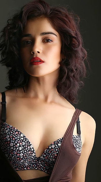 Pia Bajpai, tamil actress HD phone wallpaper