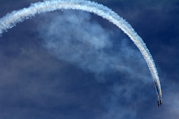 Sky, Airplanes, Miscellanea, Miscellaneous, Track, Trace, Aerobatics, Pilotage HD wallpaper