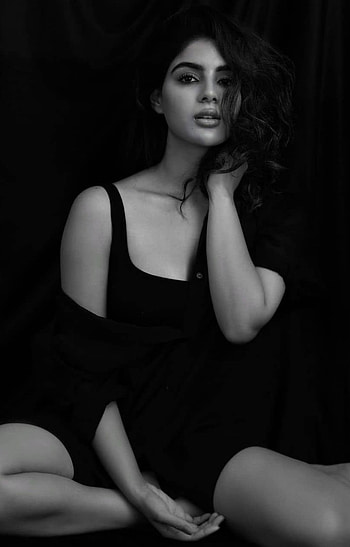Samyukta Nair, lip, mallu actress HD phone wallpaper