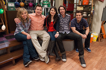 iCarly series finale, TV show details, Fan speculation, Closure for fans HD wallpaper