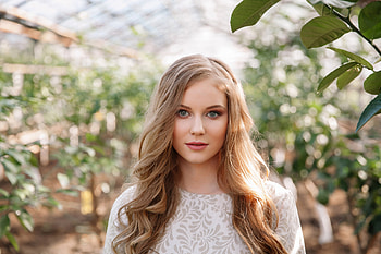 Curious, beautiful, woman model, hoot HD wallpaper