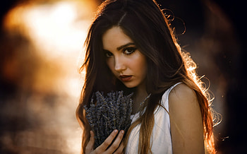Shyness, beautiful, woman model, flowers in hand HD wallpaper
