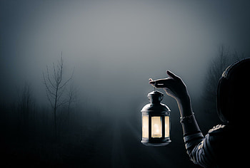 Girl and lanterns, Dreamy atmosphere, Magical moment, Adventure HD wallpaper