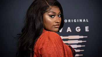 Jazmine Sullivan, COVID-19 positive, Tour postponed, Essence HD wallpaper