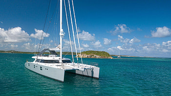 Charter sunreef yachts, Yachting elegance, 2010 model, Luxury at sea HD wallpaper