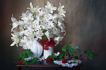 White Lily, Still life, Lily, Napkin, Berries HD wallpaper