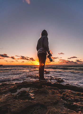 Sunset, Stones, Sea, Shore, Bank, Miscellanea, Miscellaneous, grapher HD phone wallpaper