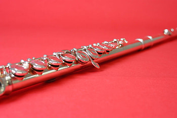 Artistic flute , Ethereal music, Mesmerizing instrument, Musical expression HD wallpaper