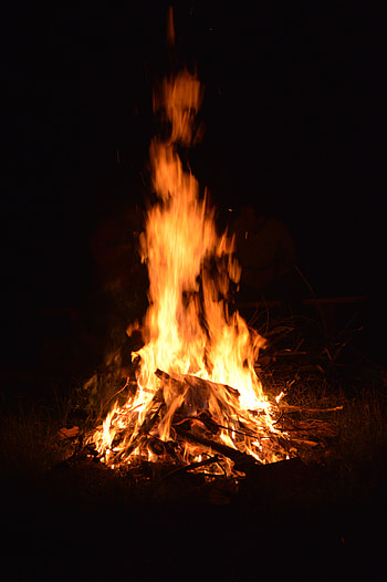 Fire, Bonfire, Night, Dark, Flame, To Burn, Burn HD phone wallpaper