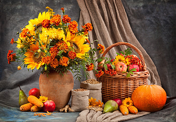 Autumn arrangement, colorful, bouquet, fall, vase, fruits, arrangement, basket, still life, pumpkin, autumn, flowers HD wallpaper