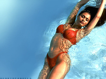 Beauty in Water, , hot, in water, beautiful, girl HD wallpaper