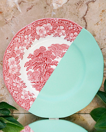 Upcycled plate, Creative reuse, Sustainable design, Unique decoration HD phone wallpaper