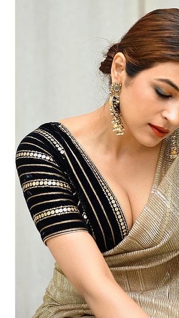 Rithikka singh, saree beauty HD phone wallpaper