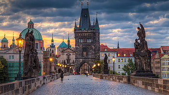 Charles Bridge, Prague, Morning view, Czech Republic HD wallpaper
