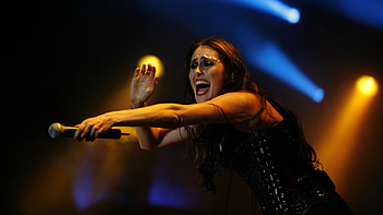 Within Temptation, Gothic metal symphonic, Sharon Den Adel, Captivating concert HD wallpaper