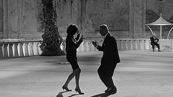 Federico Fellini, Carrello Calabrone, Excitazione, 8 1/2 HD wallpaper