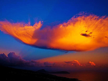 Canadian sunset sky, blue, golden, clouds, canada, sunset HD wallpaper