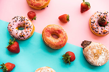 Food, Strawberry, Desert, Berries, Sweets, Donuts HD wallpaper
