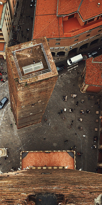 Historical city, Architectural beauty, Huawei Mate 10 , Bologna travel HD phone wallpaper