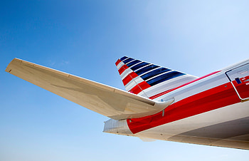 American Airlines, Flight cancellations, Ongoing issue, Travel disruptions HD wallpaper