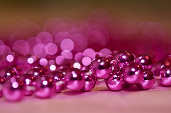 Exhibit Lights and Globes, globes, bokeh, pink, moments, shine, christmas, lovely HD wallpaper