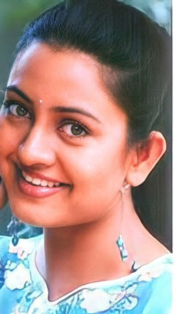 Indraja, telugu actress, jabardast HD phone wallpaper