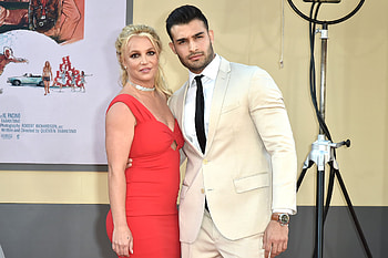 Sam Asghar, Britney Spears, Boyfriend, Rock source HD wallpaper