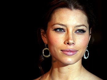 Jessica Biel, sexy, american, earrings, actress HD wallpaper