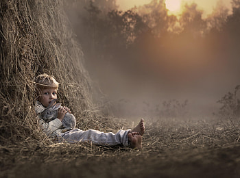 little boy, baby, set, tree, little, boy, love, feet, kid, sky, Rabbit, child, sunset HD wallpaper