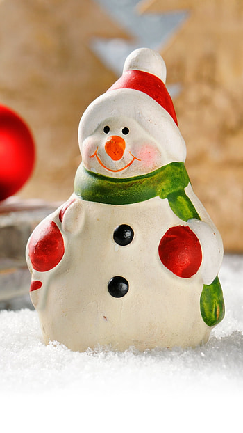 Festive Christmas Cheer: Snowman Holiday , holiday, Christmas HD phone wallpaper