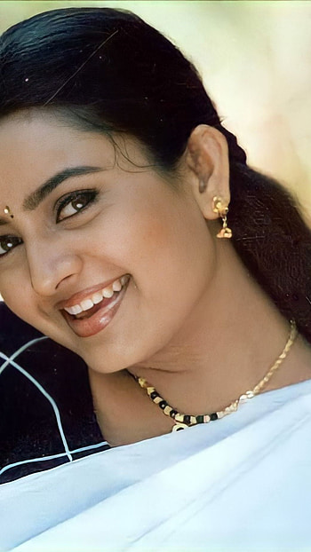 Indraja, telugu actress, jabardast HD phone wallpaper