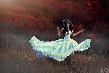 Beauty, white, model, girl, dress, woman, wind, svetlana belyaeva, red, autumn, wreath HD wallpaper