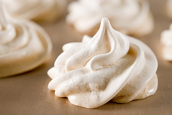 Meringue, Recipe, Swissmilk, Dessert HD wallpaper