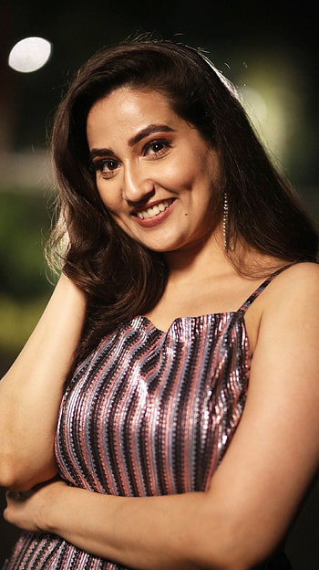Manjusha, telugu actress, anchor HD phone wallpaper
