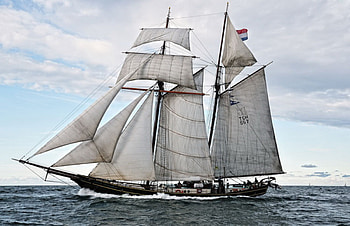 Topsail Schooner, Jacob Meindert Olivier HD wallpaper