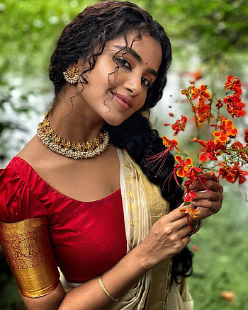 Anupama parameswaran, actress, Malayalam, anupama_parameswaran, anupama_parameshwaran, malayali, tollywood, mallu, anupamaparameswaran HD phone wallpaper