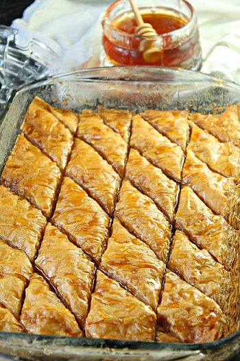 Old fashioned baklava, Baklava recipe easy HD phone wallpaper
