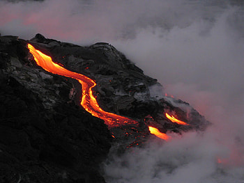 Lava Flowing into the Sea, flowing, black, orange, lava, heat, yellow, red, streaming, steam HD wallpaper