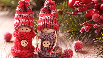 Cute Christmas decorations, Knitted toys, Festive , Delightful atmosphere HD wallpaper