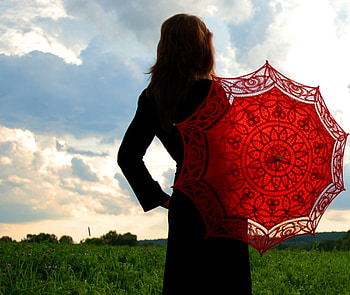 Waiting, umbrella, alone, wait, girl, lonely, sad, emo, red HD wallpaper