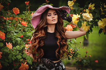 Hat, lady, model, curls HD wallpaper