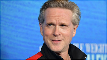 Cary Elwes, Actor shares , Rattlesnake bite, Hospitalized HD wallpaper