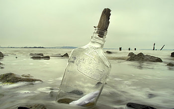 Message in a Bottle, Mood and emotion, Nature setting, Bokeh graphy HD wallpaper