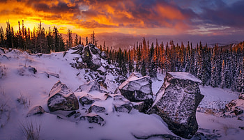 Amazing Colors Of Winter, firs, clouds, colors, sky, mountains HD wallpaper