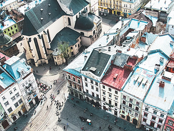 Must-visit attractions in Lviv, UNESCO gem in Lviv, Cultural landmarks in Lviv, Essential Lviv tour HD wallpaper