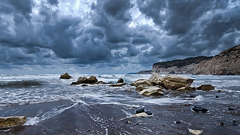 Cloudy Sky over Sea, blue, sea, rocks, Firefox Persona theme, beach, surf, waves, clouds, sky HD wallpaper
