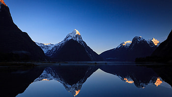 Milford Sound , Captivating background, Mesmerizing , Stunning view HD wallpaper
