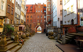 Street in Gdansk, Poland, stairs, Gdansk, houses, Poland, gate HD wallpaper