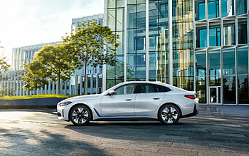 2022, BMW i4, G26, eDRIVE40, side view, exterior, electric cars, new white BMW i4, BMW G26, German cars, BMW HD wallpaper